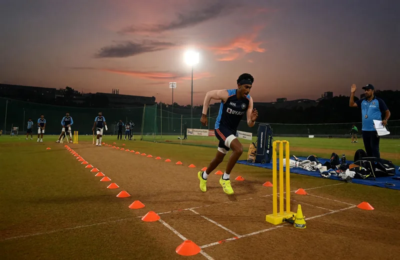 Virat Kohli peak profile